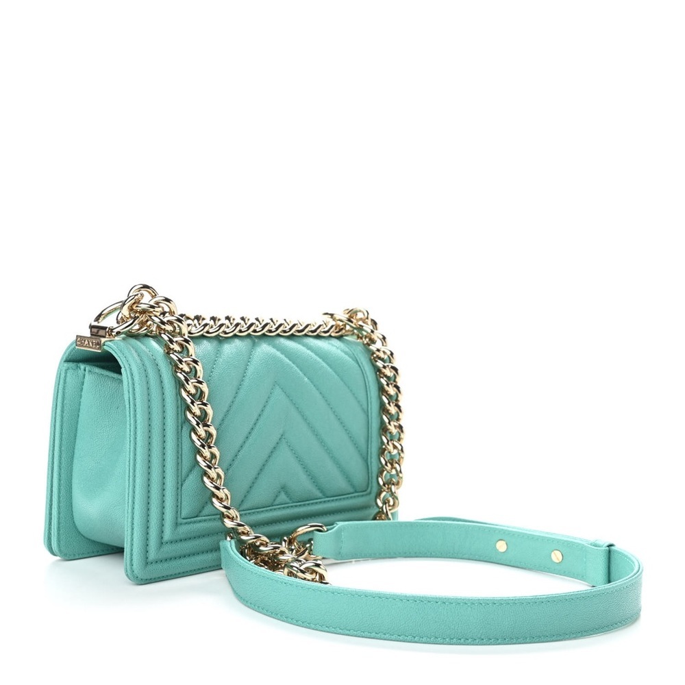 Chanel 19S Turquoise Iridescent Caviar Chevron Quillted Small Boy Gold Hardware - Picture 2 of 15